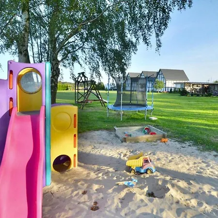 Semesterbostad In Jaros Awiec Near Tropicana Park *