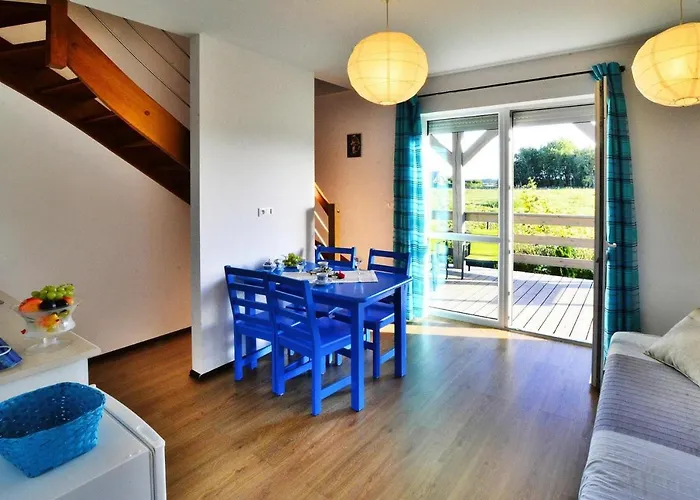 Semesterbostad In Jaros Awiec Near Tropicana Park *